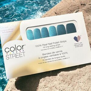 ColorStreet Glitter Nails Space Case